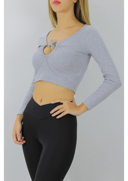 Gitilli Dekolteli Bluz Gri - 98797 modelleri
