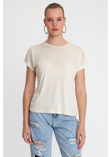 Kadın Bambu Kumaş Bisiklet Yaka T-Shirt Bej