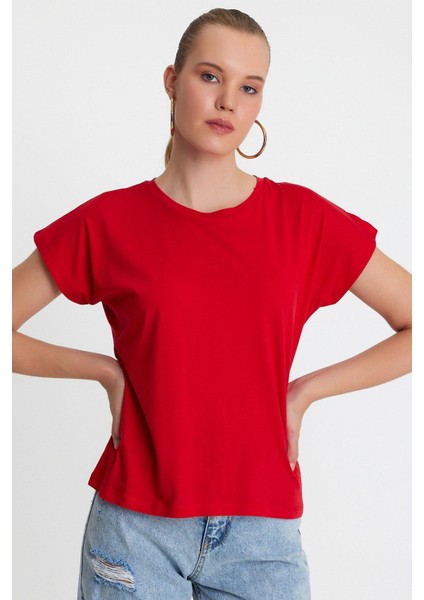 Kadın %50 Pamuk %50 Modal Bisiklet Yaka T-Shırt Kırmızı