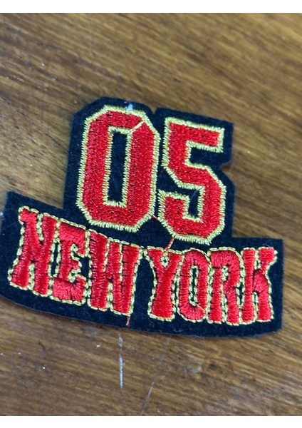 6x5 cm Ütü Ile Yapışan Nakış Işleme New York Yazı Arma Aplike fiyatları