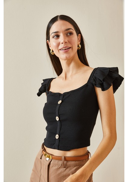Siyah Kolları Fırfırlı Düğmeli Bluz 5YXK2-48736-02 modelleri