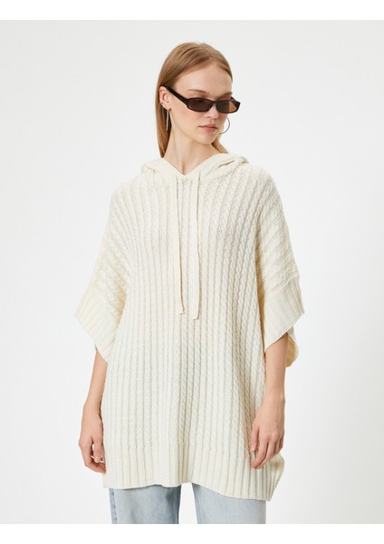 Oversize Triko Panço Kapüşonlu Örgü Dokulu Kısa Kollu modelleri