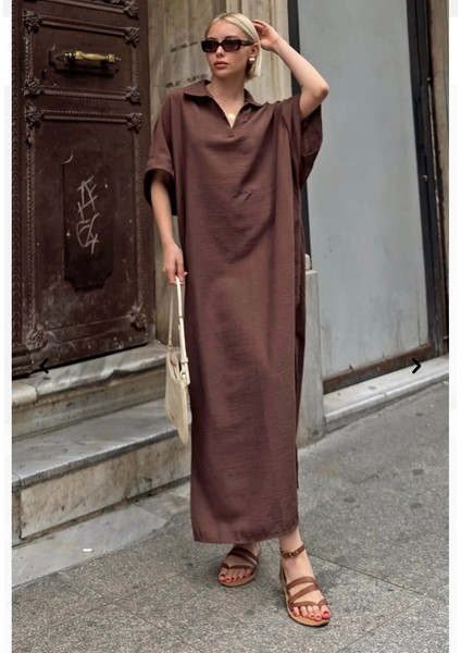 Kadın Keten Kumaş Yırtmaçlı Polo Yaka Midi Boy Elbise