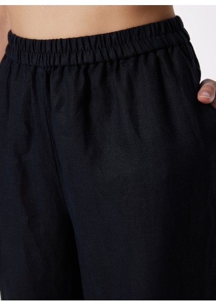 Yüksek Bel Geniş Fit Siyah Kadın Pantolon 4AGHLF03U fırsatları
