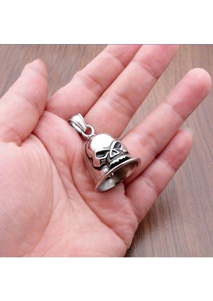 A25005 Moda Charm Kafatası Desen Çan Şekilli Alaşım Cilalı Çan Erkek Kolye Kolye Motosiklet Kolye Takı Hediye (Yurt Dışından)