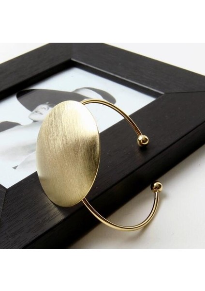 SZ057S OLY2U Yeni Varış Açık Fırçalanmış Büyük Yuvarlak Manşet Bilezik Kadınlar Için Klasik Geometrik Yuvarlak Bileklik Bilezik Yuvarlak Bilezik SZ081 (Yurt Dışından) modelleri