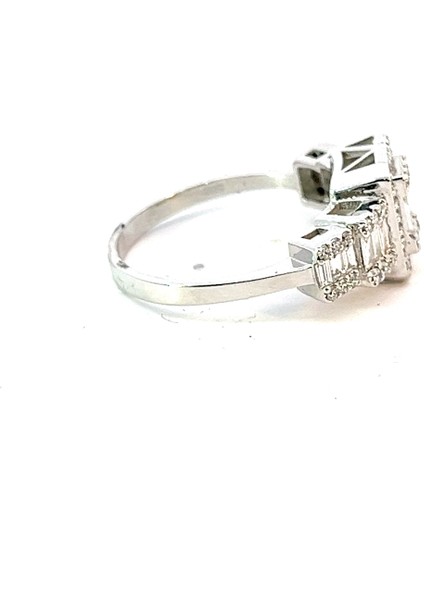 0,7 Ct 3,63 gr Baget Yarımtur Pırlanta Yüzük fırsatları