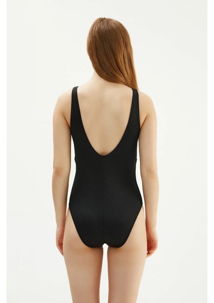 2242 Esmy Toparlayıcı Mayo fırsatları