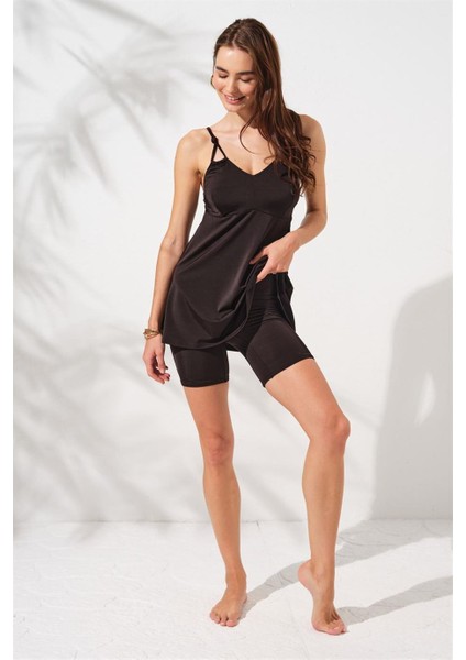 241505 Lisa Şortlu V Yaka Tankini