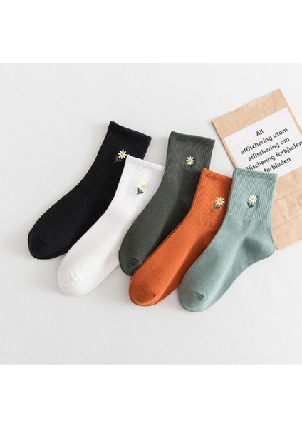 Papatya Desenli Kadın Çorap 5 Çift