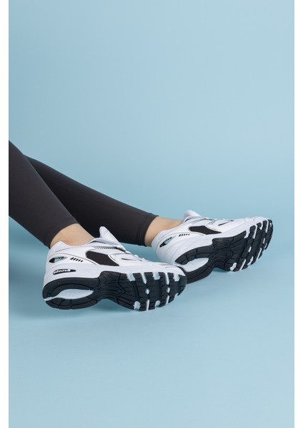 Bette Kadın Beyaz Siyah Spor Ayakkabı modelleri