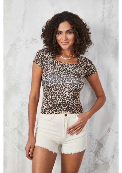 Leopar Kare Yaka Kısa Kollu Slimfit Basic Body 27327 modelleri