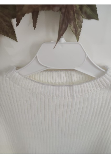 Fitilli Yarım Balıkçı Yaka Slim Fit Esnek Triko Body fiyatları