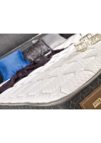 Organic Yatak Çift Kişilik 180X200 cm (Başlık ve Baza Fiyata Dahil Değildir)