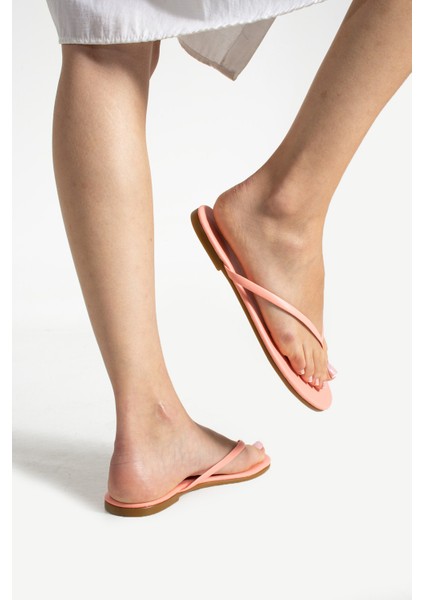 Kadın Parmak Arası Terlik Somon indirimleri