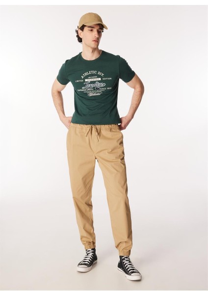 Önü Yazılı Slim Fit O Yaka Erkek Tişört 232LCM242024 Divided fırsatları