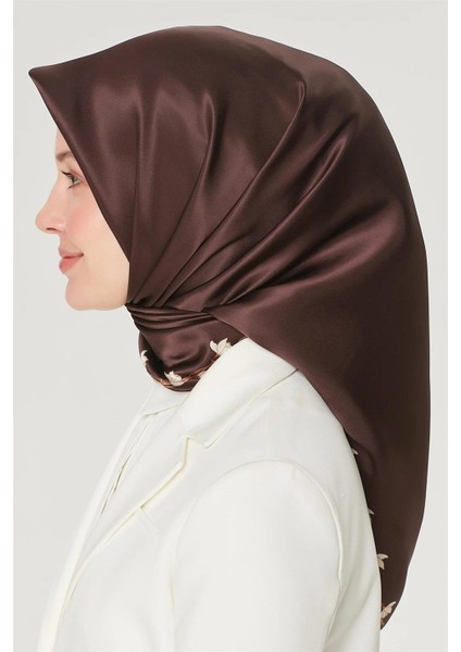 Nostalji Serisi Twill Ipek Eşarp 8553D-91 fırsatları