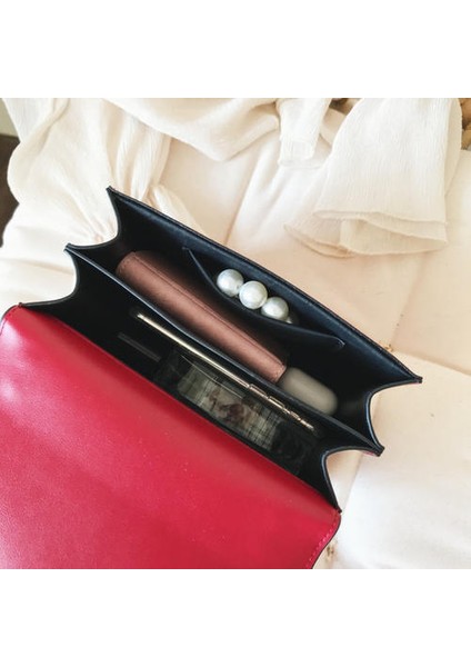 Moda Kadın Ovma Deri Marka Tasarımcısı Omuz Kadınlar Için Basit Çantalar Zincir Perçin Lüks Crossbody Çanta Kadın Moda Küçük Çantalar (Siyah) (Yurt Dışından) fiyatları