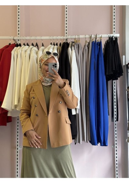 Düğme Detaylı Kruvaze Ceket