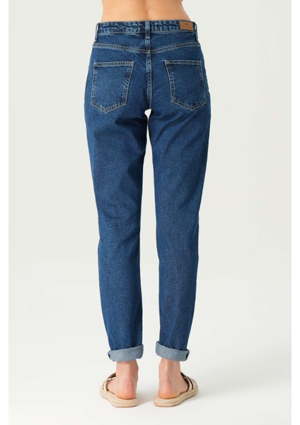 Orta Mavi Yüksek Bel Patı Fermuarlı Slim Fit Jean Pantolon C 4934-009 fırsatları