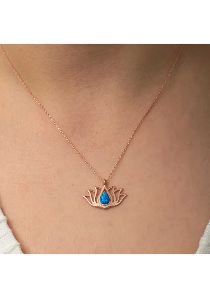 Gümüş Opal Taşlı Rose Lotus Çiçeği Kolye modelleri