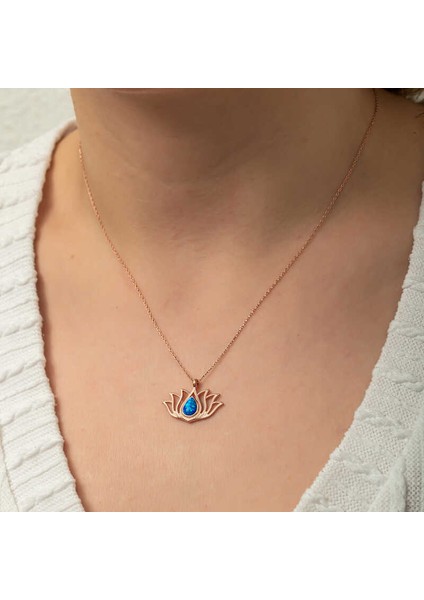 Gümüş Opal Taşlı Rose Lotus Çiçeği Kolye fırsatları