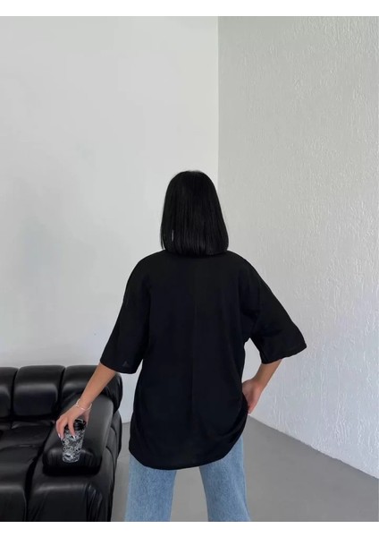 Düz Biskilet Yaka T-Shirt - Siyah modelleri