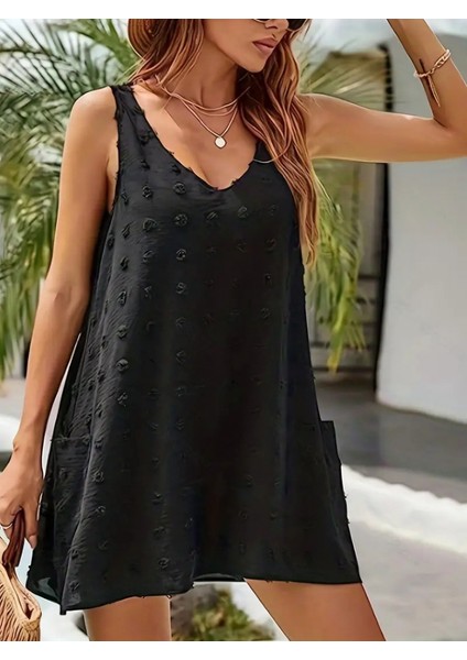 Kadınaskılı V Yakalı Cepli Salaş Kısa Pon Pon Elbise modelleri