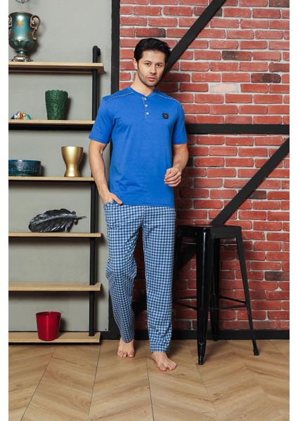 Erkek Pijama Takımı Süprem Kısa Kol Yazlık Omuz Arabiyeli Küçük Ekoseli Armalı Pamuklu M58362313