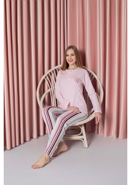 Kadın Pijama Takımı Süprem Uzun Kollu Alt Çizgili Göğüs Nakışlı Pamuklu W20712327