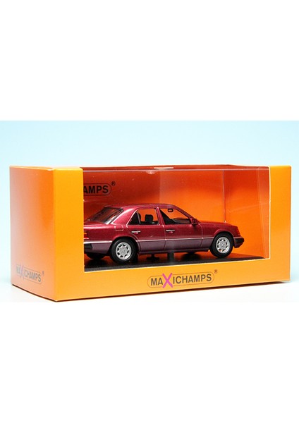1:43 Maxichamps 1991 Mercedes Benz E Class 230E W124 fırsatları