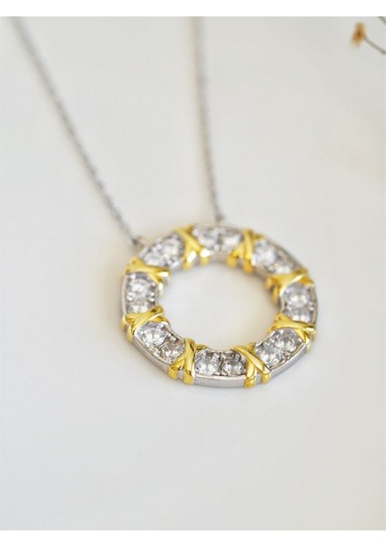 Taşlı Yuvarlak x Kolye fırsatları