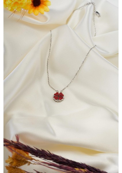 Çift Taraflı Açılabilen Yonca Kolye