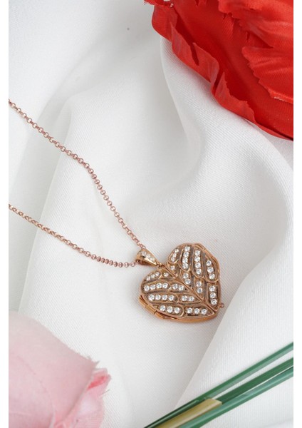 Kapaklı Kalp Kolye