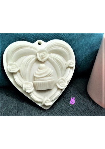 Cupcake Gül Çiçek Kurdele Dekorlu 8cm Kalp Askı Silikon Kalıp K-186, Taş Tozu Sabun Alçı Mum Kalıbı modelleri
