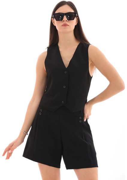 Düğmeli Yelek ve Şort Takımı fiyatları