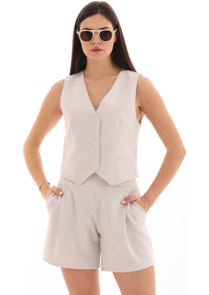 Düğmeli Yelek ve Şort Takımı modelleri