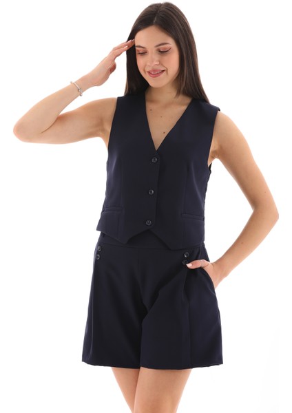 Düğmeli Yelek ve Şort Takımı modelleri