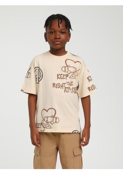 Erkek Çocuk Pamuklu Keep Right Yazılı Kaykay Tshirt indirimleri