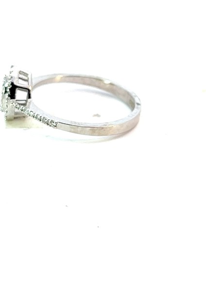 0,28 Ct 2,45 gr Damla Şeklinde Baget Pırlanta Yüzük fiyatları