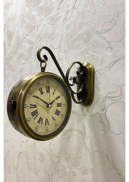 36X25 cm Eskitme Metal Çift Taraflı Istasyon Model Duvar Saati