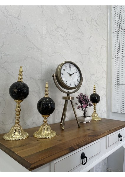 Metal Eskitme Kaplamalı Ayaklı Dekoratif Masa Saati modelleri