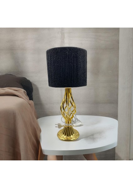 Burgulu Gold Renk Metal Ayaklı Modern Hasır Örgülü Abajur