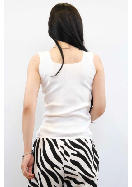 Modlive- Koton Yaka Triko Atlet Beyaz