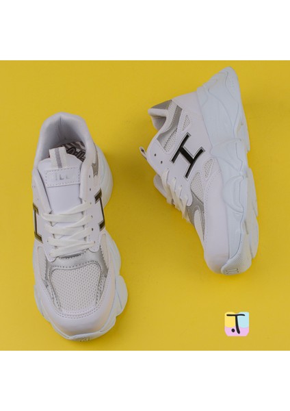 Beyaz-Siyah Handa Kadın Bağcıklı Kalın Taban Sneaker