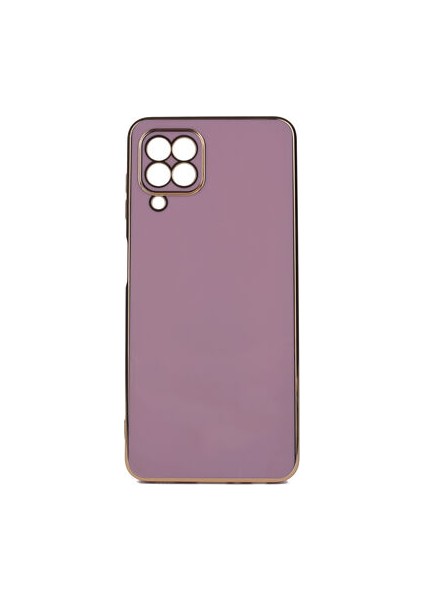 Samsung Galaxy M32 Parlak Yapılı ve Kenarları Altın Görünümlü Şık Bark Premium Silikon Kılıf