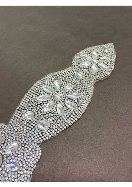 Taşlı Kemer Aksesuarı / Taşlı Kemer / Ütü ile Yapışan Gümüş Taşlı Kemer fırsatları