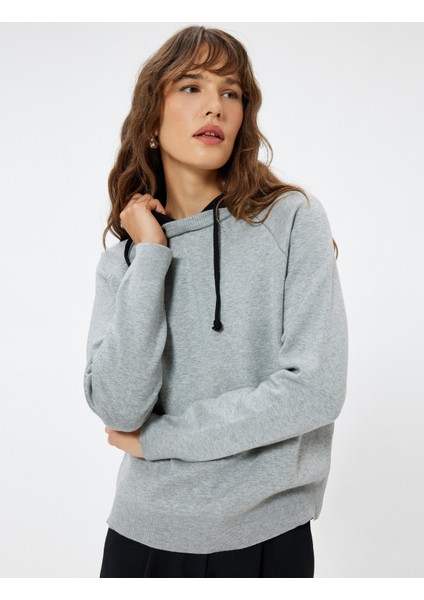 Kapşonlu Triko Sweatshirt Kazak Renk Kontrastlı