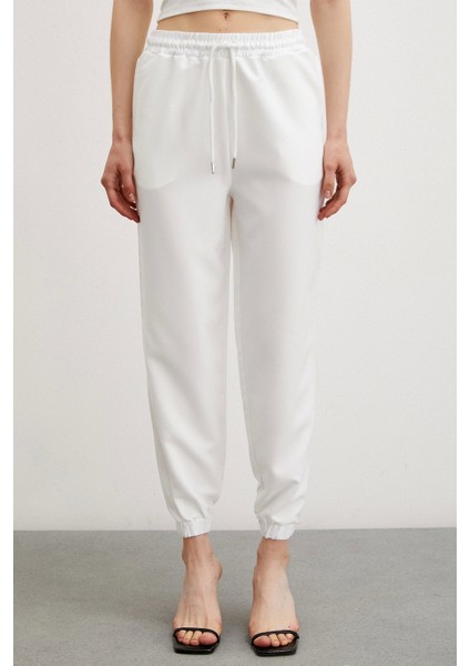 Likralı Eşofman Altı Beyaz fırsatları