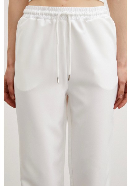 Likralı Eşofman Altı Beyaz indirimleri